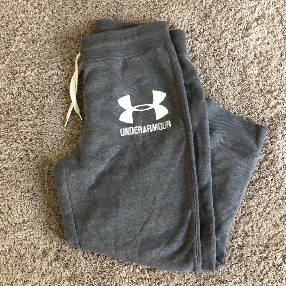 Under Amour Cropped Sweats